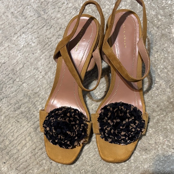 Zara Shoes - Zara Tan Suede Block Heel Sandals Sz 9